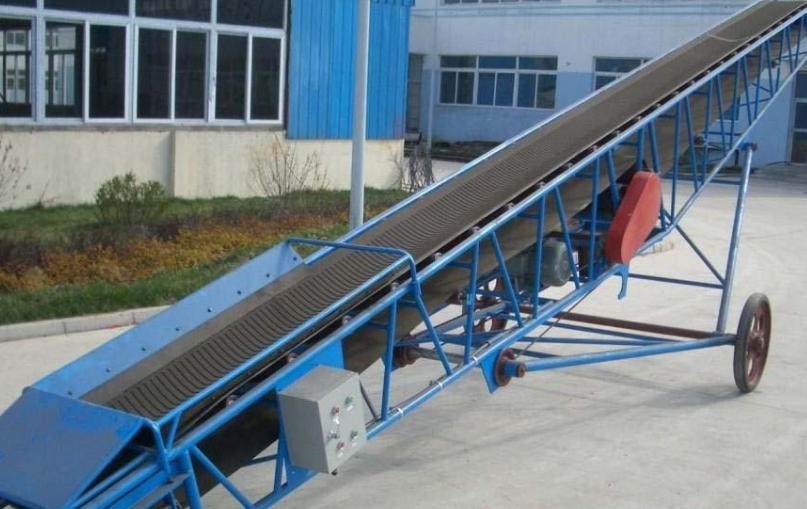 帶式輸送機(jī)都有哪些部分組成？